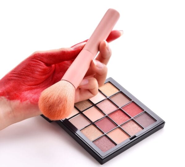 10 High-End Makeup Brushes – Cosmetic Brush Set for Flawless Makeup 2025 - Image 8