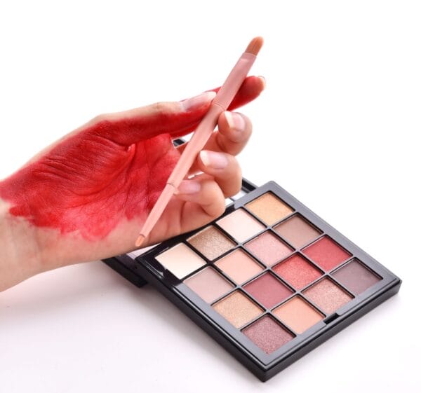 10 High-End Makeup Brushes – Cosmetic Brush Set for Flawless Makeup 2025 - Image 7
