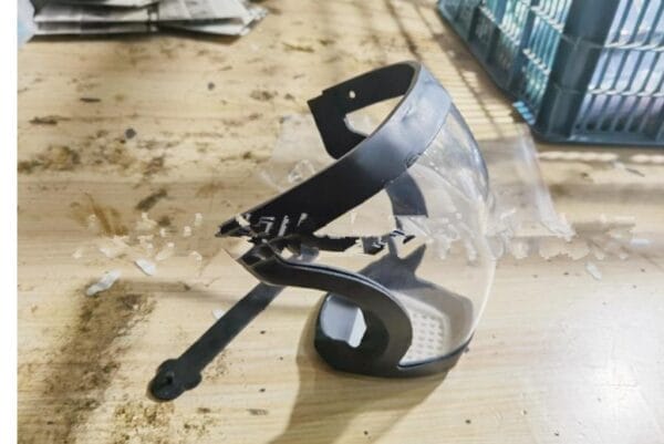 Full face mask transparent sports mask with edging - Image 3
