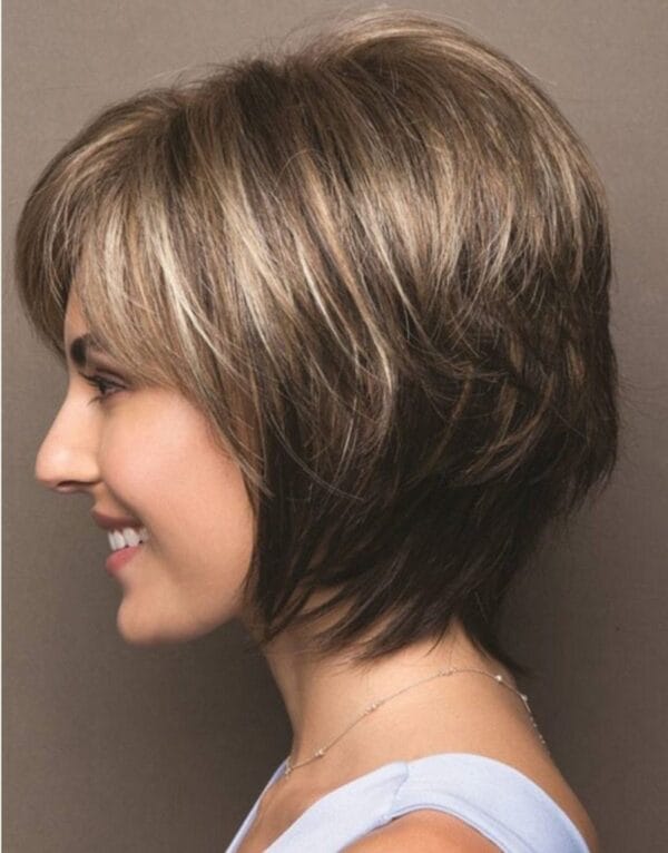 Mixed Blonde Brown Short Wigs Natural Hair Wigs Heat Resistant Hair Wig - Image 4