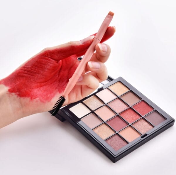 10 High-End Makeup Brushes – Cosmetic Brush Set for Flawless Makeup 2025 - Image 6