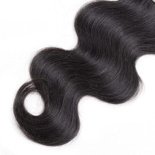 Brazilian Human Hair Bundles with closure - Image 2