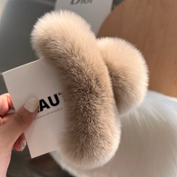 Korea Real Otter Hair Hair Clip Female - Image 6