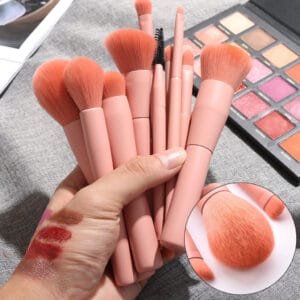 10 High-End Makeup Brushes – Cosmetic Brush Set for Flawless Makeup 2025