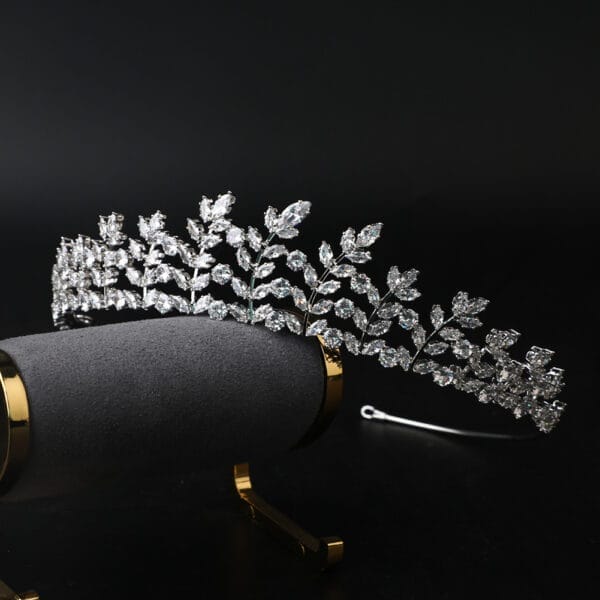 Jane Eyre Jewelry Bride Crown - Image 7