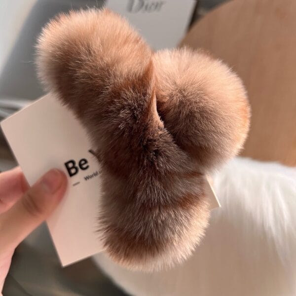 Korea Real Otter Hair Hair Clip Female - Image 9