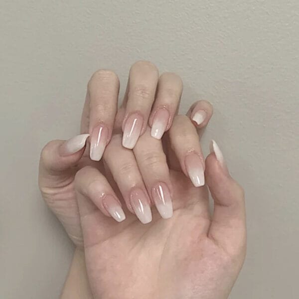 20-Piece Wearable False Nails Set – Ballet White Press-On Nails, Reusable & Fashion Ready