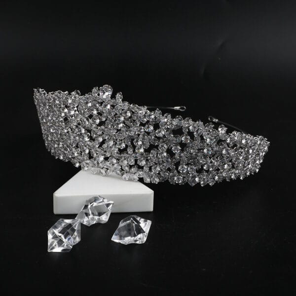 Jane Eyre Jewelry High-end Zircon Crown - Image 6