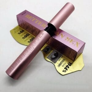 Thick Waterproof Mascara: 7 Reasons to Choose the Best Lash Enhancer